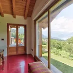 Con Piscina E Vista Panoramica Alpesi faház *