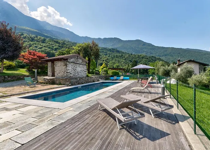 Σαλέ Con Piscina E Vista Panoramica *