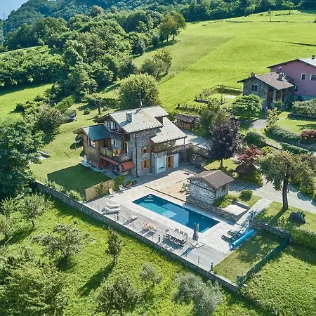Chalet Con Piscina E Vista Panoramica Colico
